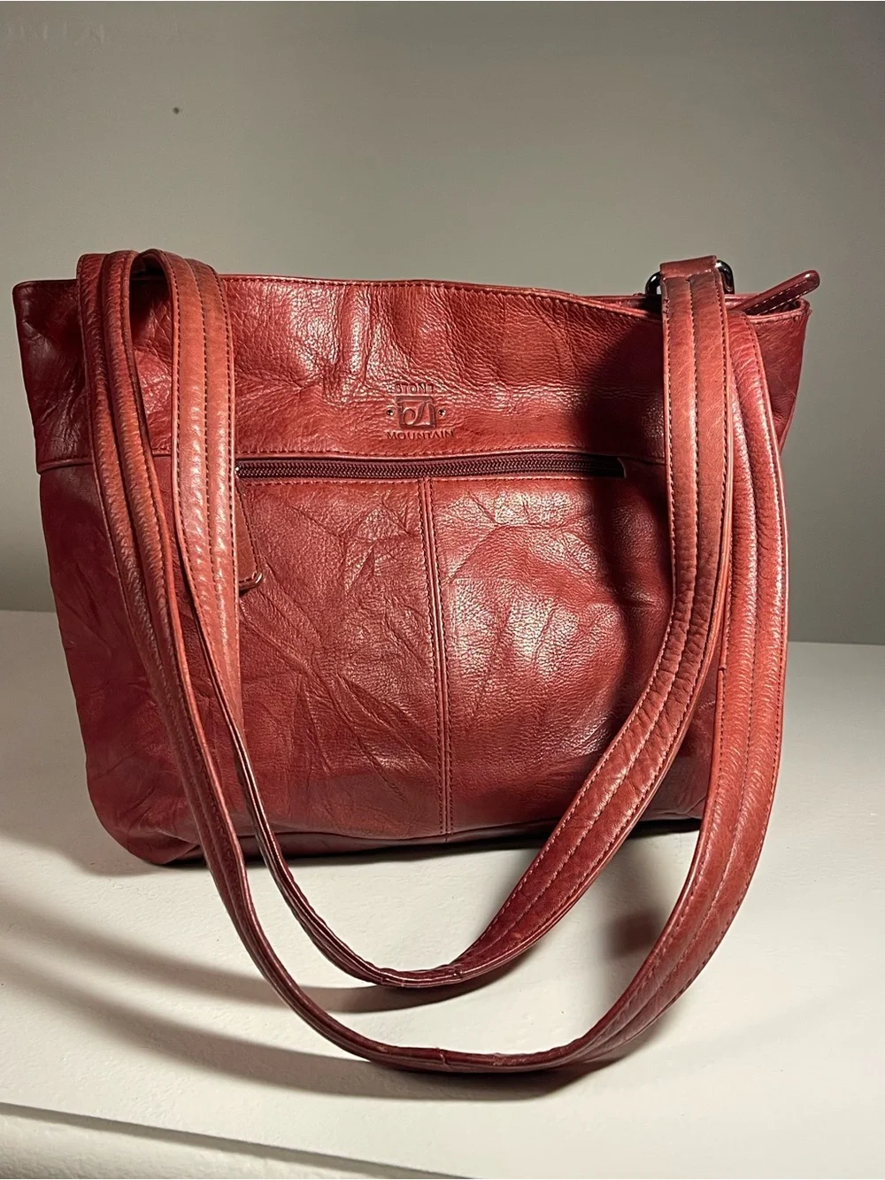 Stone Mountain Red Pebble Leather Shoulder Bag Tote 3-Zip